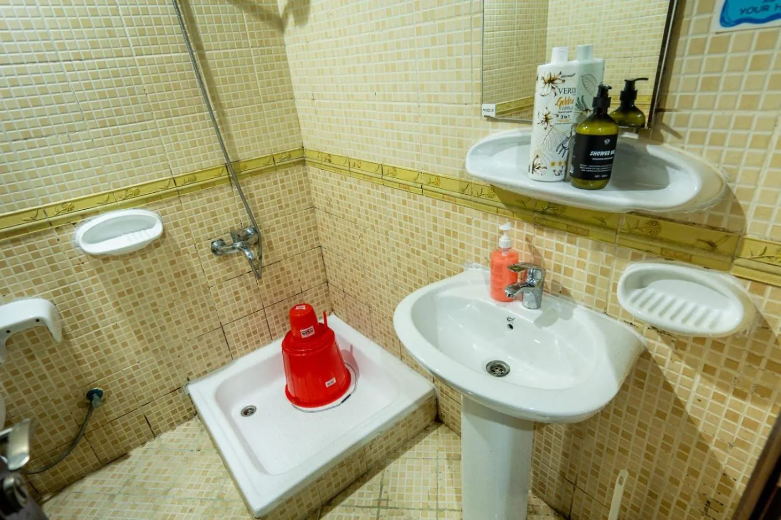 民宿 Nest Room With Shared Washroom 阿布扎比